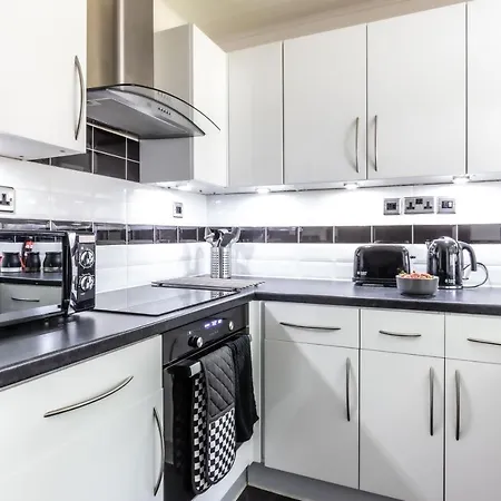 Capri 13 Sa - 3 Bedroom House Close To Loughborough University, Ev Car Facilities, Free Parking, Free Wifi - Ask For Contractor Rates! Extérieur photo