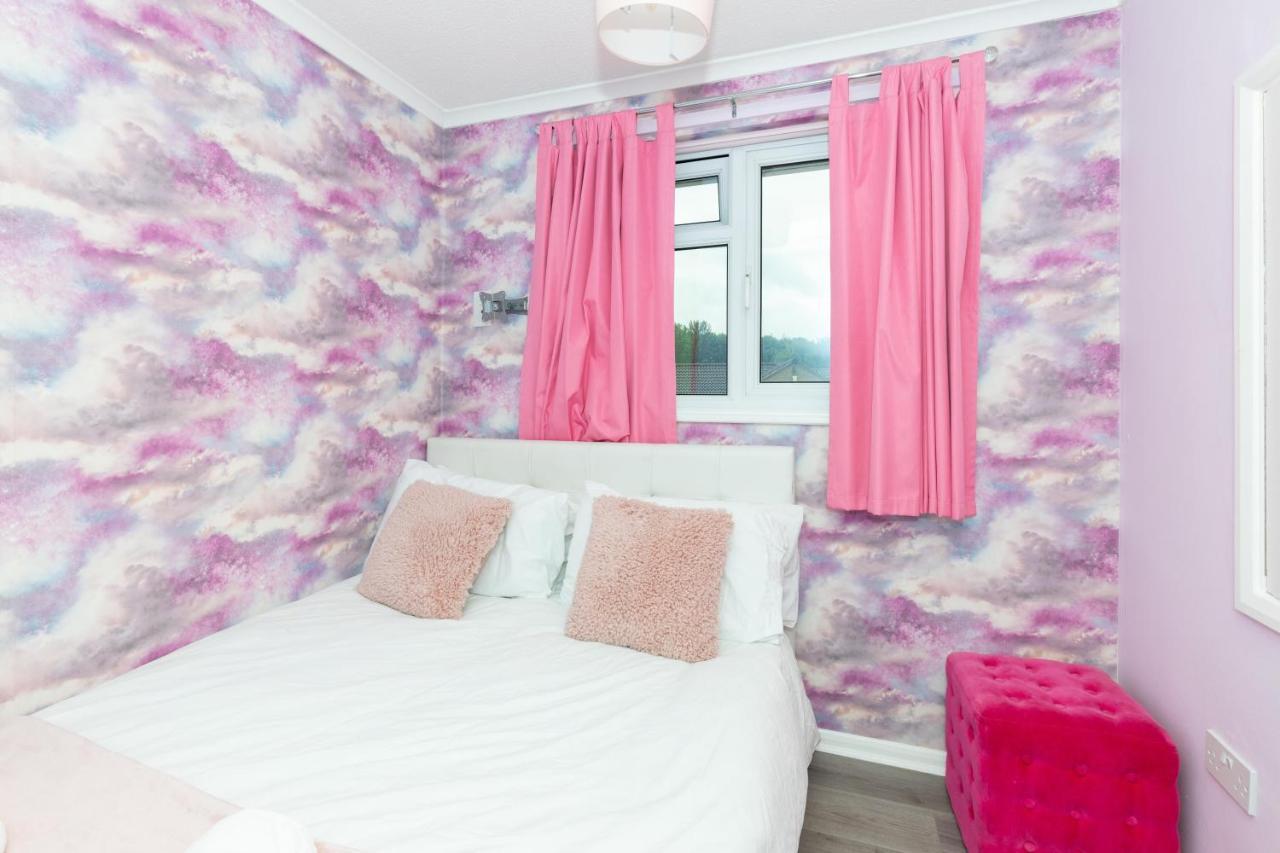 Capri 13 Sa: University-adjacent House With Ev Charging
